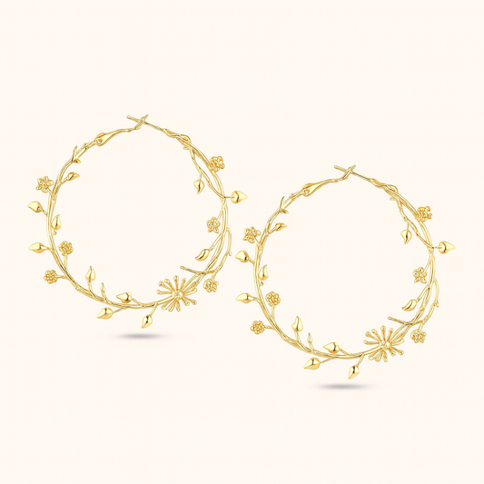 Brincos Dourados Florais Vintage – Argolas Grandes com Folhas e Flores