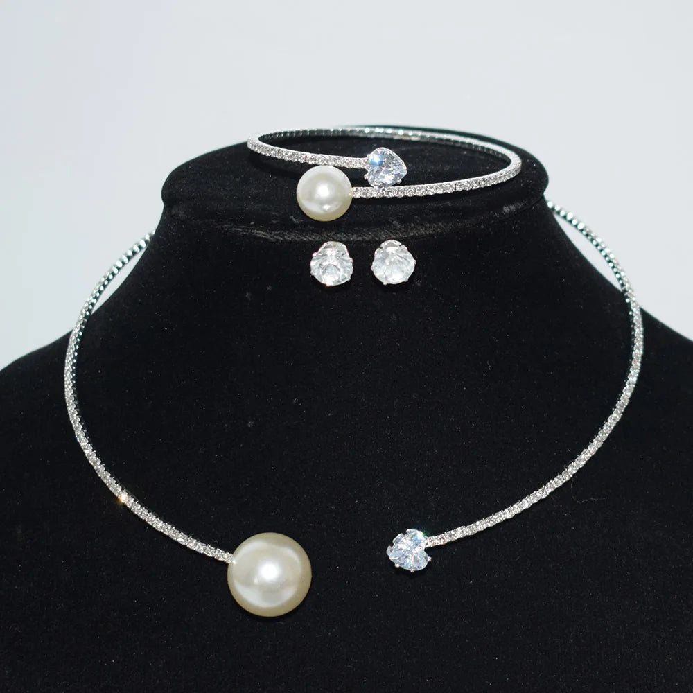 Conjunto Luxo Coração de Cristal – Colar, Pulseira e Brincos Femininos