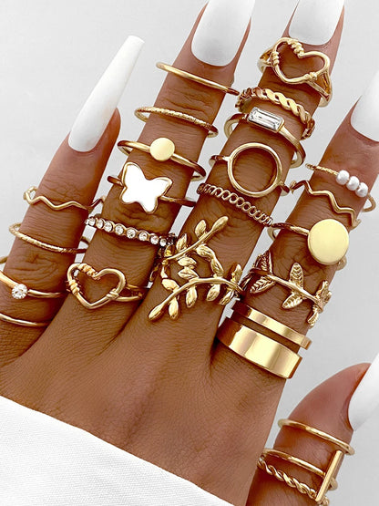 Kit 28 Anéis Dourados Vintage – Corações & Formas Geométricas Boho Chic