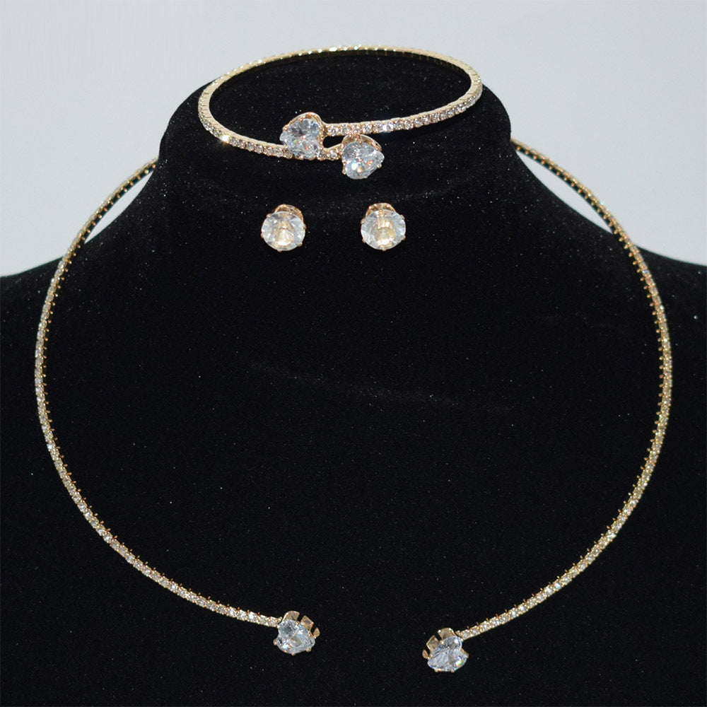 Conjunto Luxo Coração de Cristal – Colar, Pulseira e Brincos Femininos